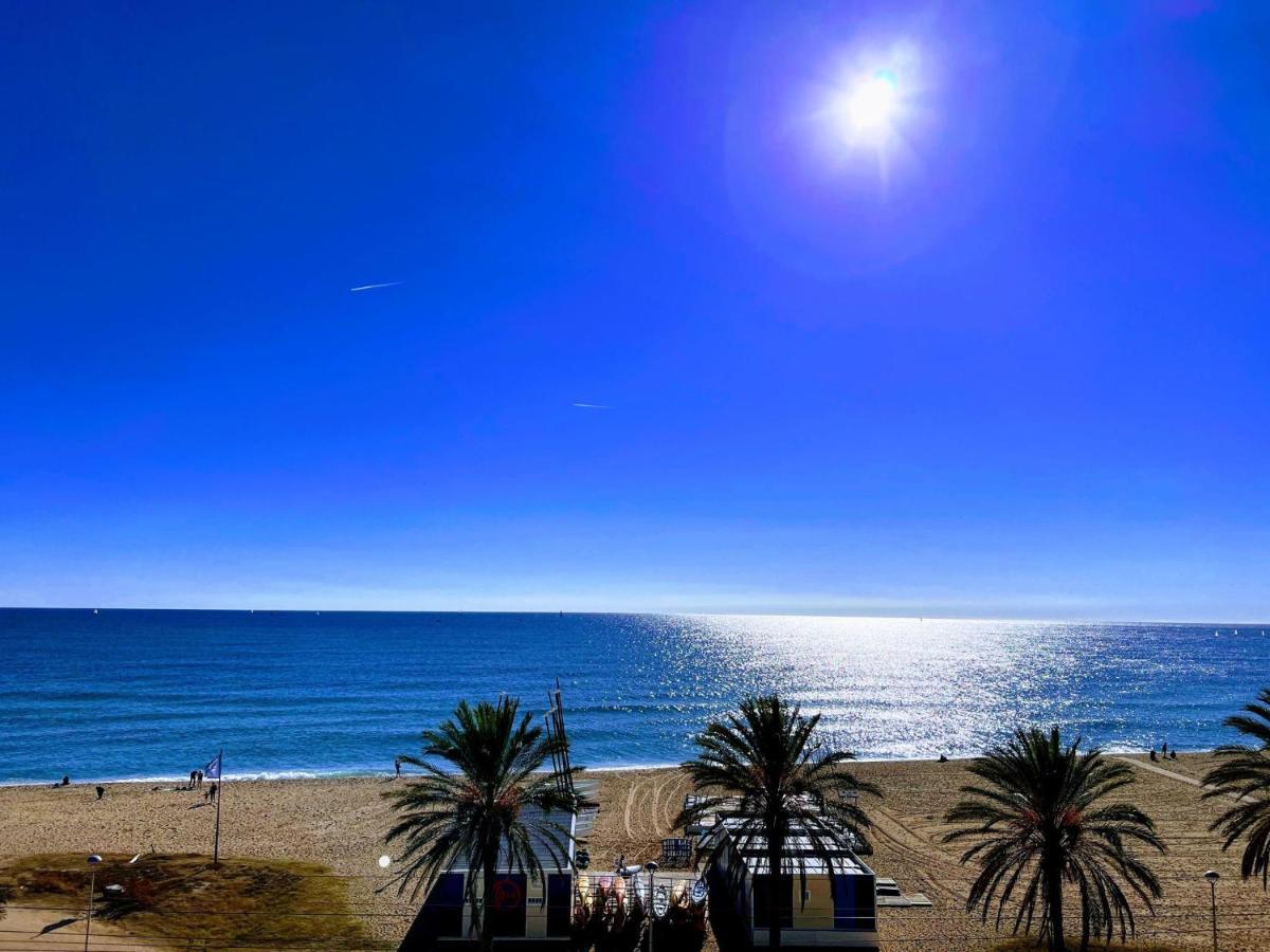 Vilador Beach Hotel Masnou Ngoại thất bức ảnh
