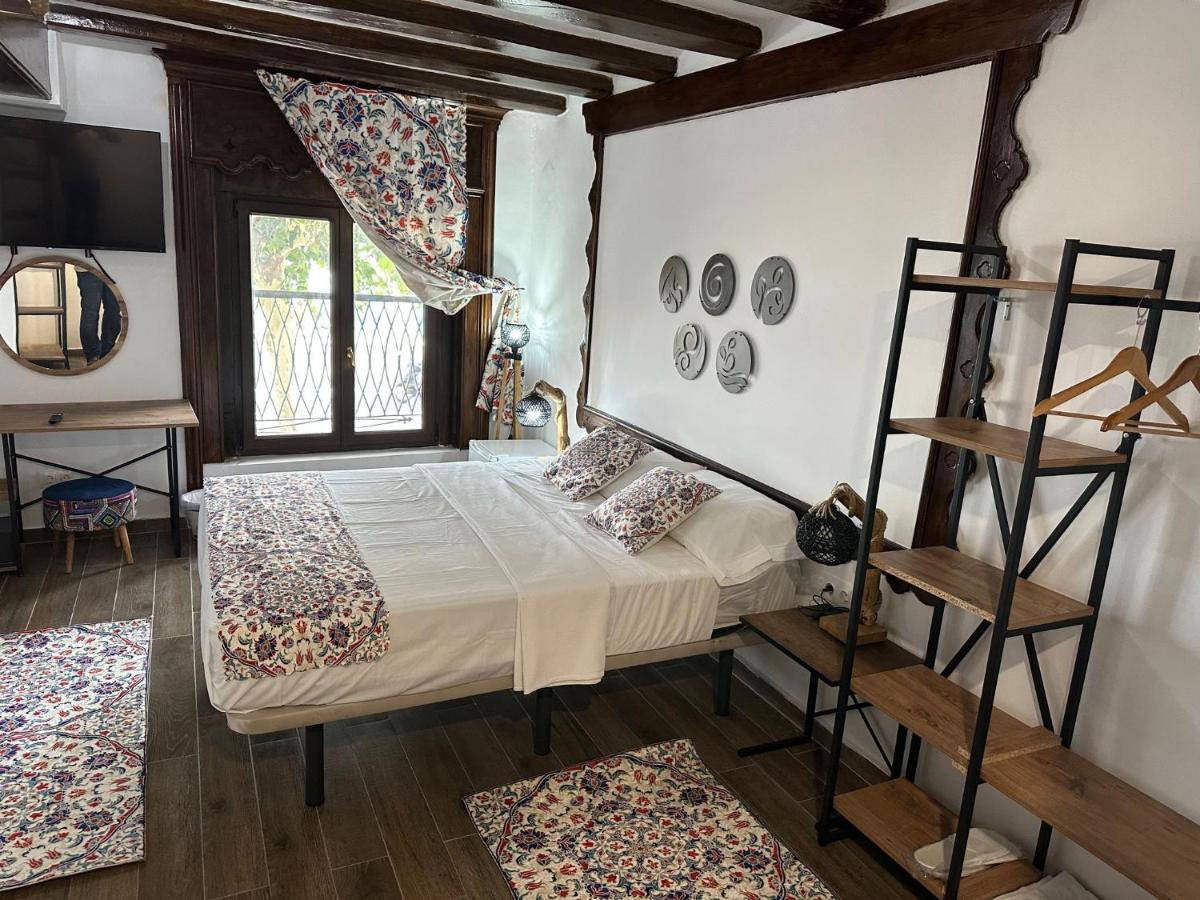 Vilador Beach Hotel Masnou Ngoại thất bức ảnh