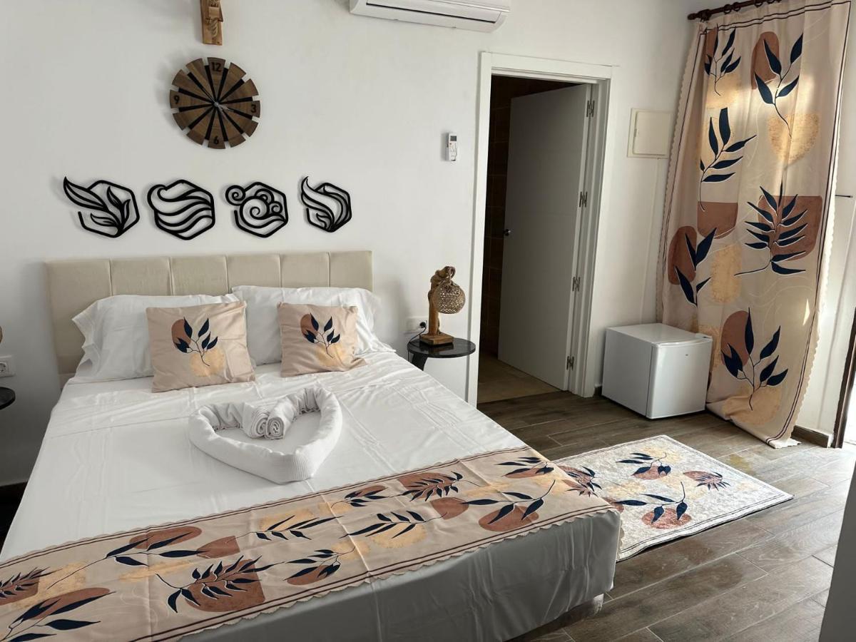 Vilador Beach Hotel Masnou Ngoại thất bức ảnh