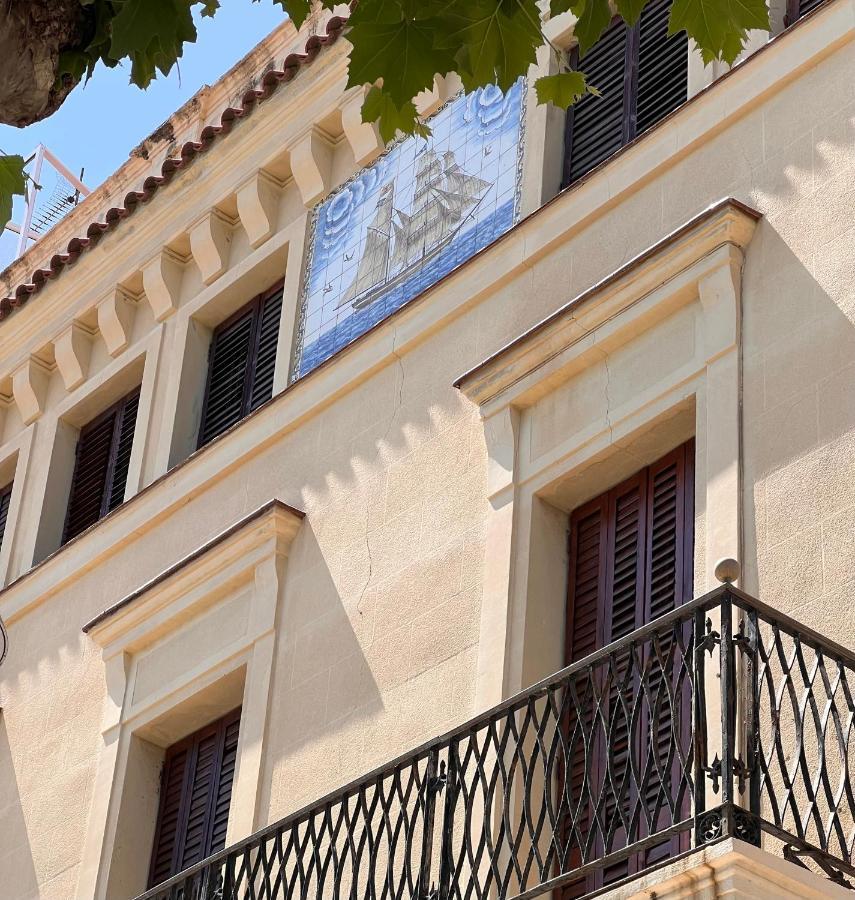 Vilador Beach Hotel Masnou Ngoại thất bức ảnh