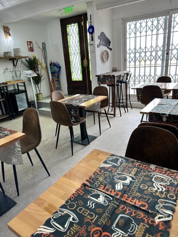 Vilador Beach Hotel Masnou Ngoại thất bức ảnh