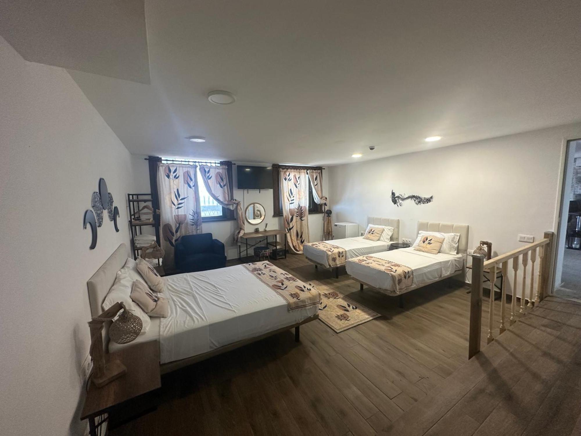 Vilador Beach Hotel Masnou Ngoại thất bức ảnh